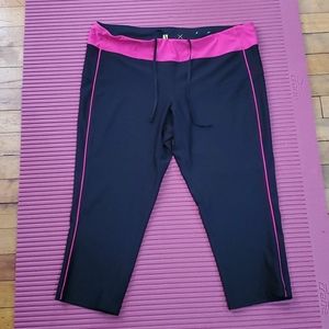 Xersion fitted cropped legging